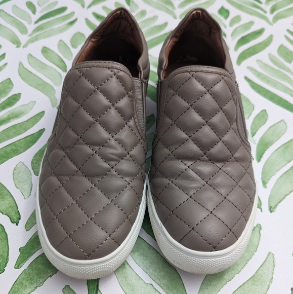 Steve Madden Shoes - Steve Madden Gray Tan Ellen Slip On Quilted Loafers